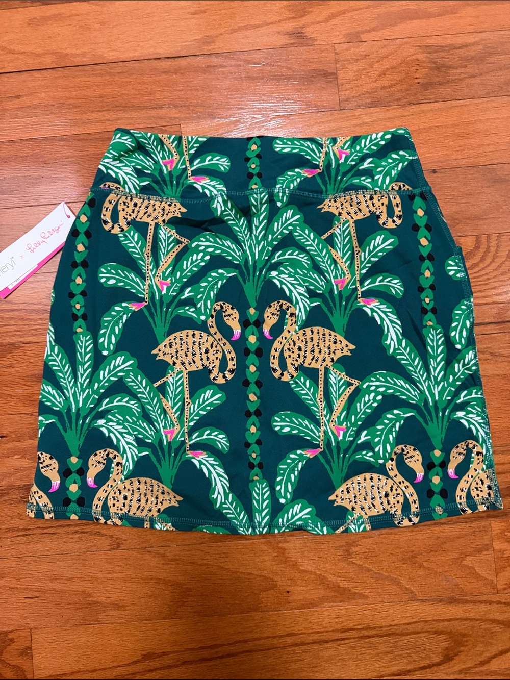 Lilly Pulitzer Evergreen Palm & Pink Flamingo Print Skort - Picture 6 of 6